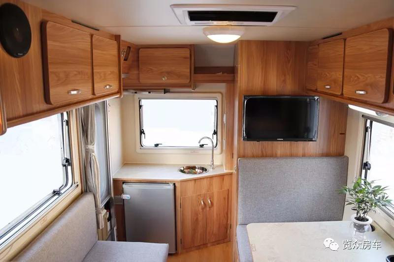 房車還就要選汽油、四驅、兩米大床 房車還就要選汽油、四驅、兩米大床