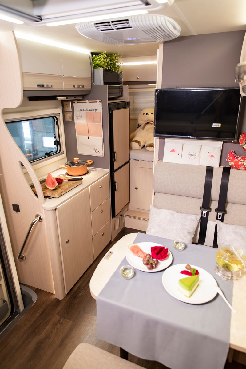 很多人選擇覽眾C7房車,竟然是因?yàn)樗? alt=