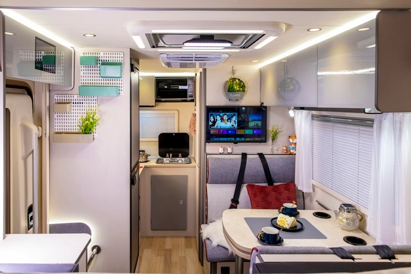 3月，北京房車展，看長(zhǎng)城炮房車