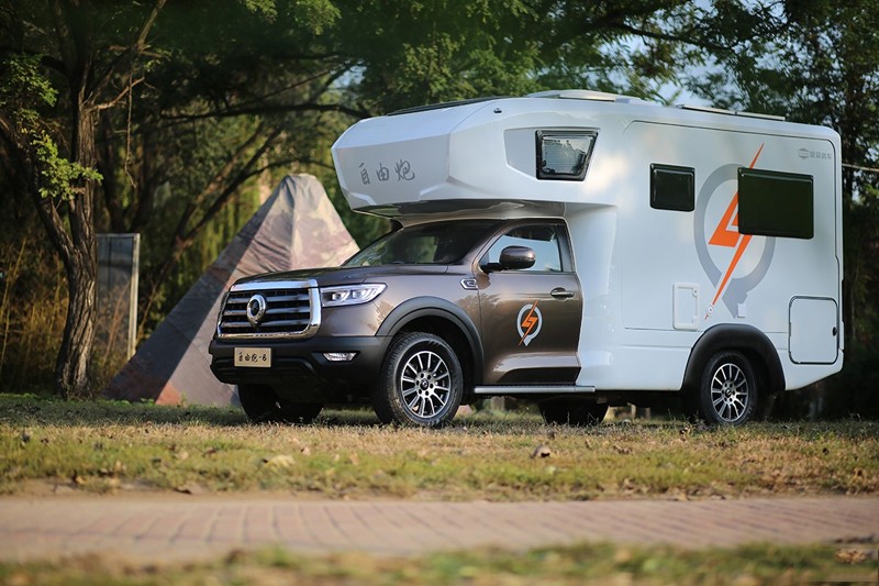 動(dòng)力迸發(fā)出色,高性能更安全的一款房車 動(dòng)力迸發(fā)出色,高性能更安全的一款房車