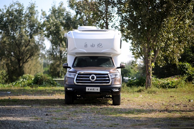 動(dòng)力迸發(fā)出色,高性能更安全的一款房車 動(dòng)力迸發(fā)出色,高性能更安全的一款房車