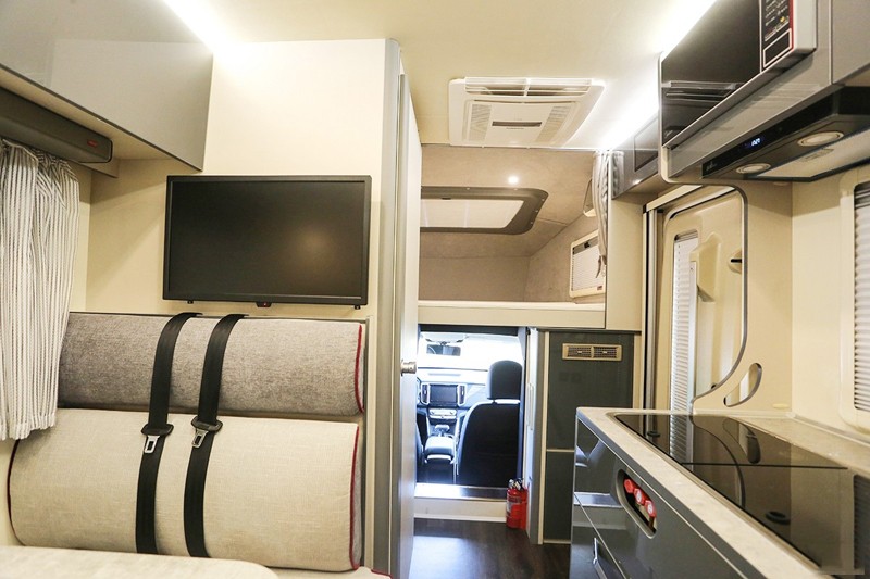 自由炮，用車輪帶你丈量世界