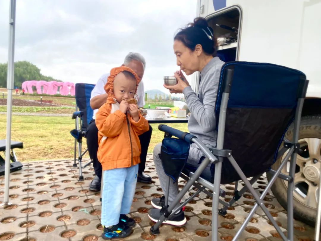 精致化露營“選手”，將吃住行融為一體，適合1~2人四季旅行