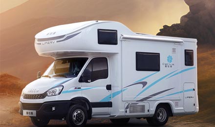 真性價(jià)比“卷王”房車，還得看塞拉維雙拓展！